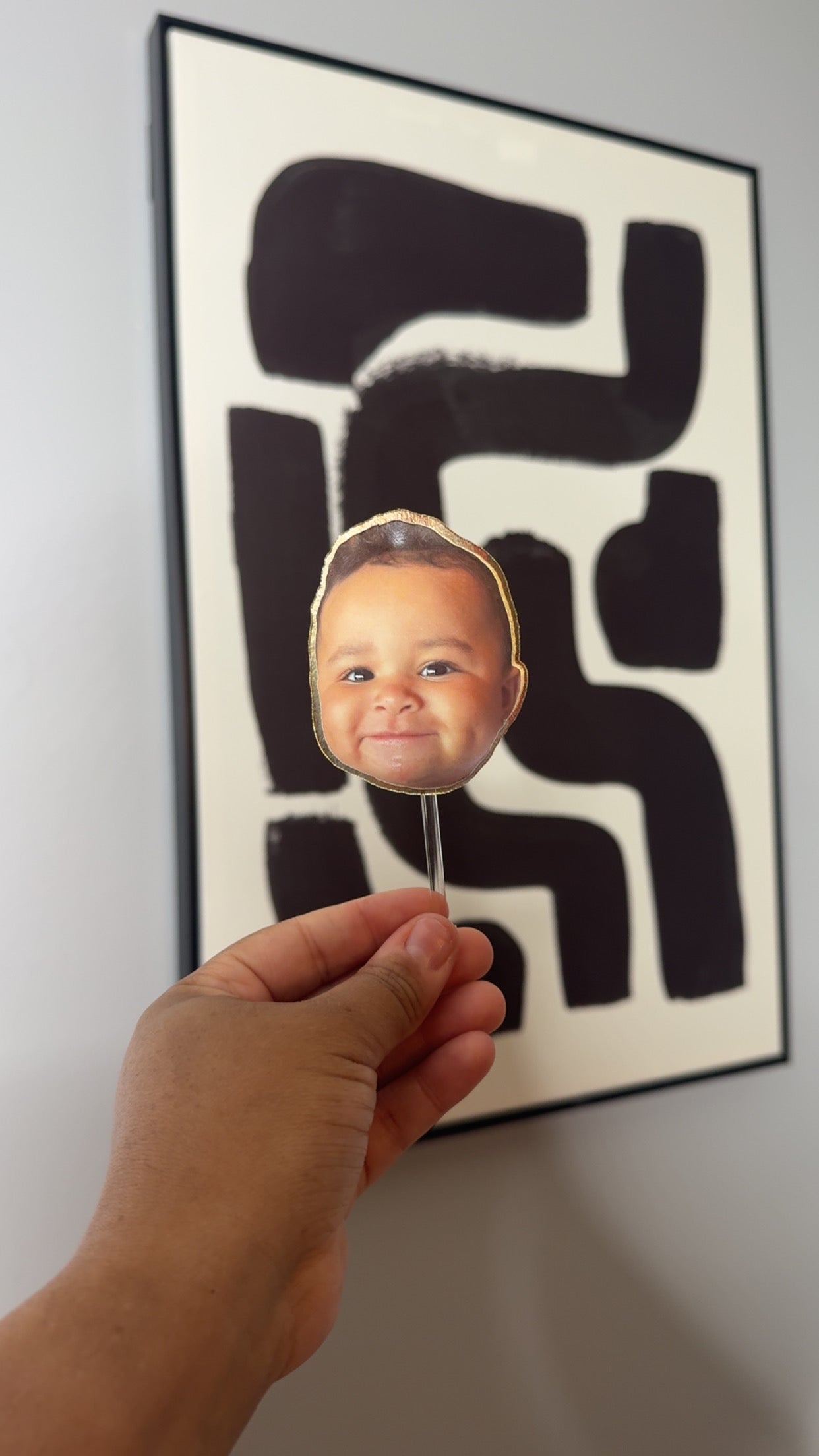 PORTRAIT CUPCAKE TOPPERS